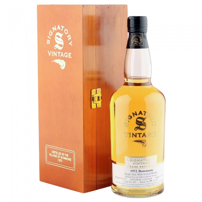 Bowmore 1972 30 Year Old, Signatory Vintage 2002 Rare Reserve with Box