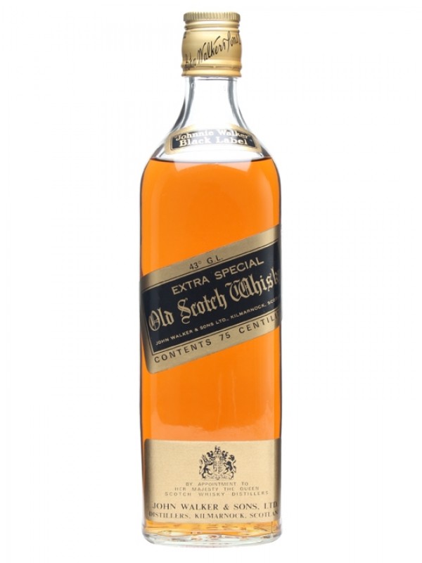 Johnnie Walker Black Label / Bottled 1980s