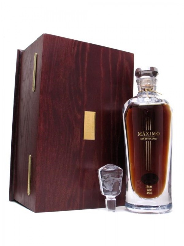Havana Club Maximo Old Presentation